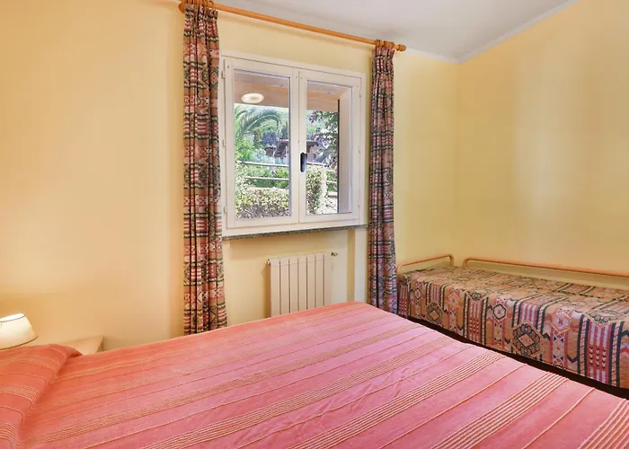 Relais Nisportino Borgo Alloro *